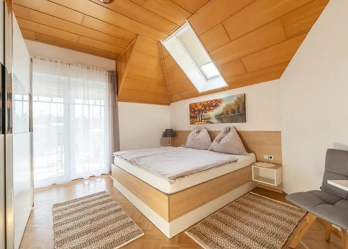 Karoline * Lichtpold